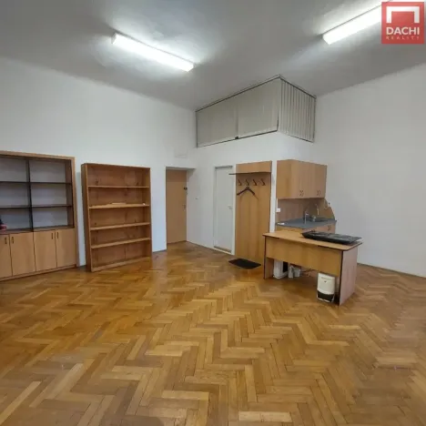 Pronájem bytu 1+kk, Olomouc, tř. Svobody, 35 m2