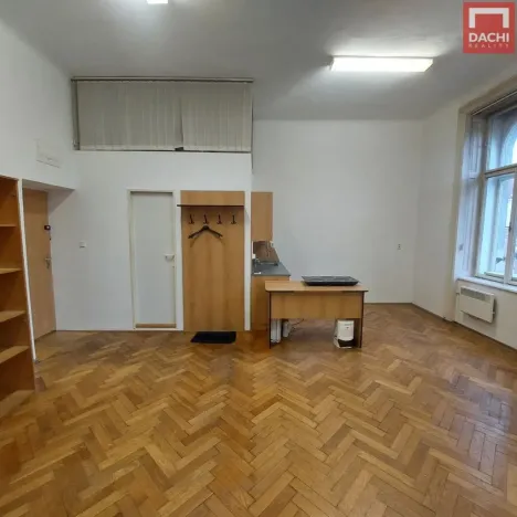 Pronájem bytu 1+kk, Olomouc, tř. Svobody, 35 m2
