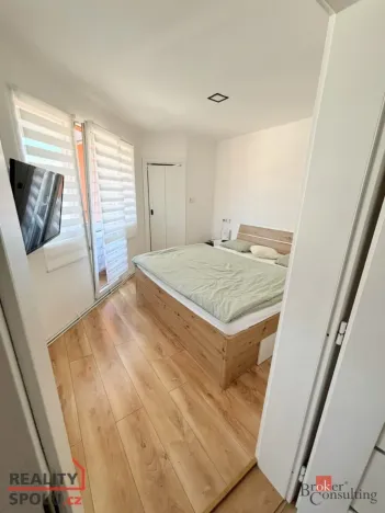 Pronájem bytu 3+kk, Opava - Předměstí, Skřivánčí, 70 m2