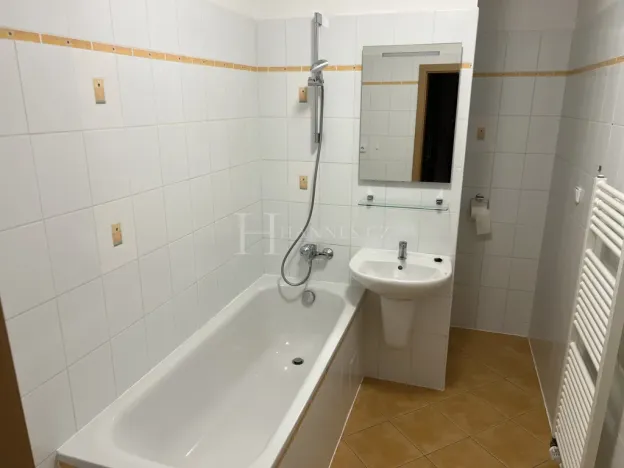 Pronájem bytu 2+kk, Vestec, Ve Stromkách, 50 m2