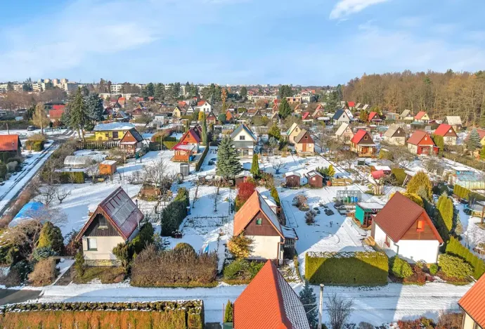 Prodej chaty, Hradec Králové, Zahrádkářská osada Zlatá růže, 35 m2