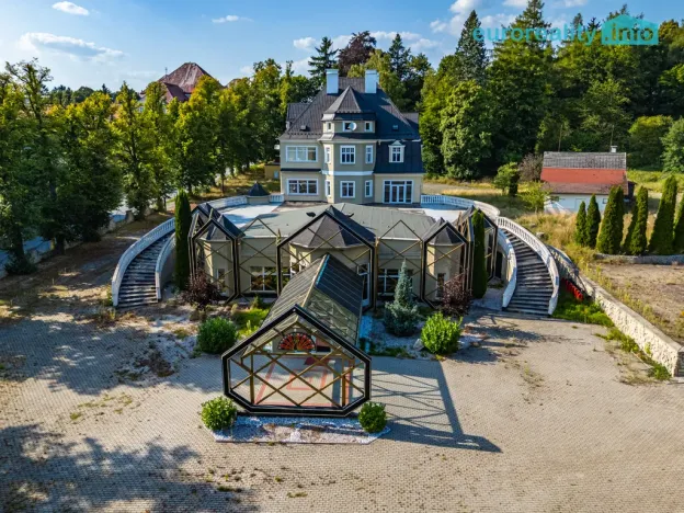 Prodej činžovního domu, Aš, Okružní, 1497 m2