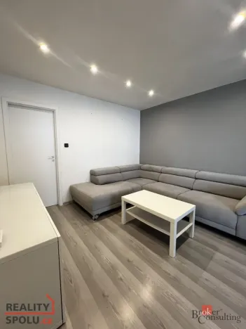 Pronájem bytu 2+1, Ostrava - Poruba, Marie Majerové, 53 m2