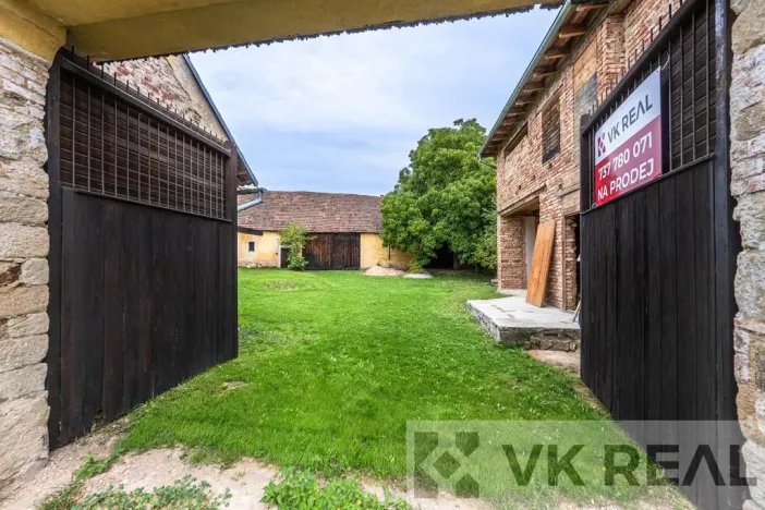 Prodej vícegeneračního domu, Chotíkov, 396 m2