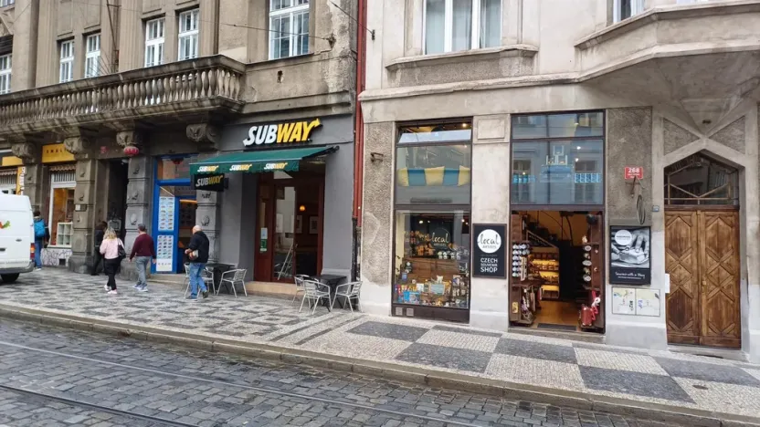 Prodej restaurace, Praha - Malá Strana, Karmelitská, 45 m2