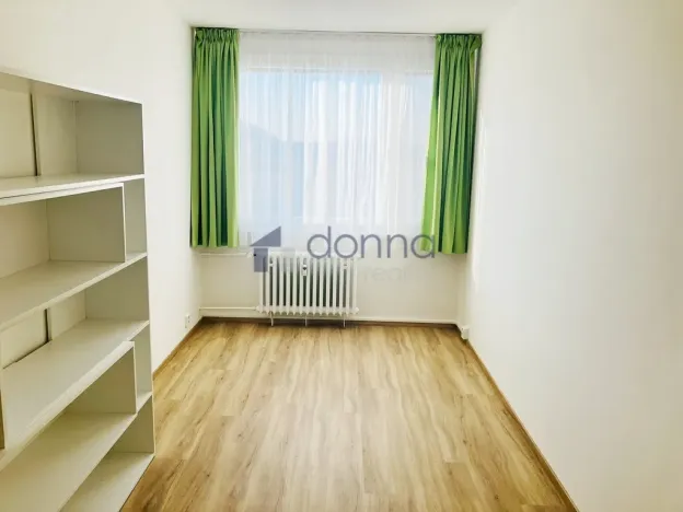 Pronájem bytu 3+kk, Praha, U Sluncové, 74 m2