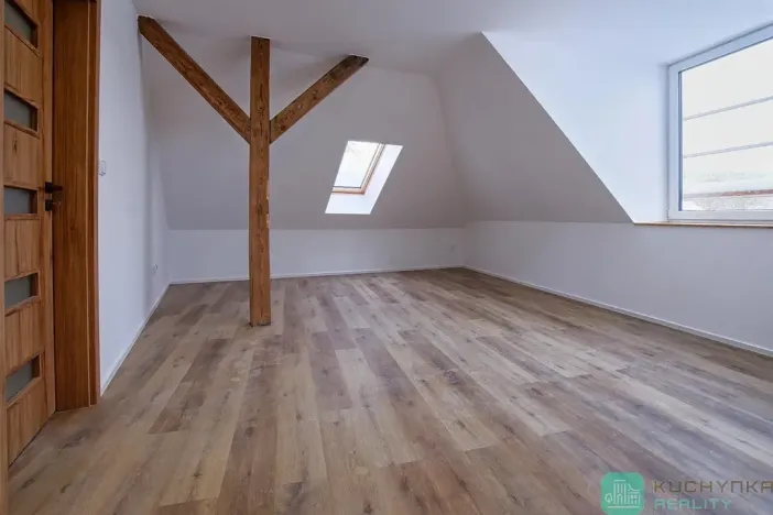 Pronájem bytu 3+kk, Dubí, Lidická, 75 m2