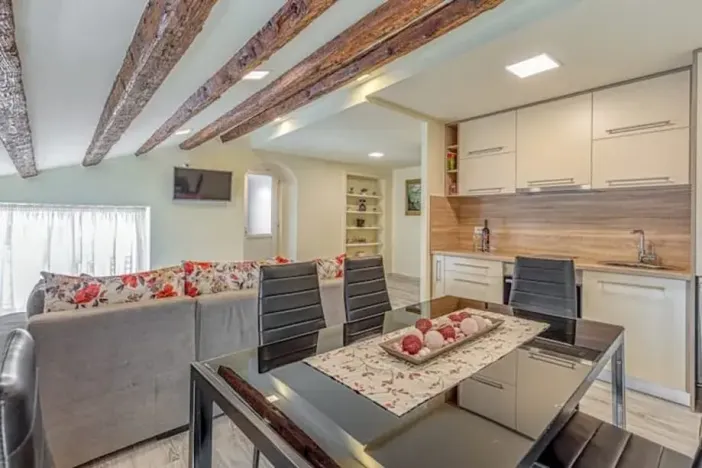 Prodej bytu 2+kk, Poreč, Chorvatsko, 48 m2