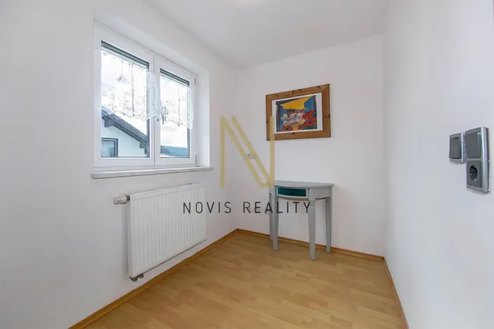 Prodej vícegeneračního domu, Regen,Německo, 213 m2