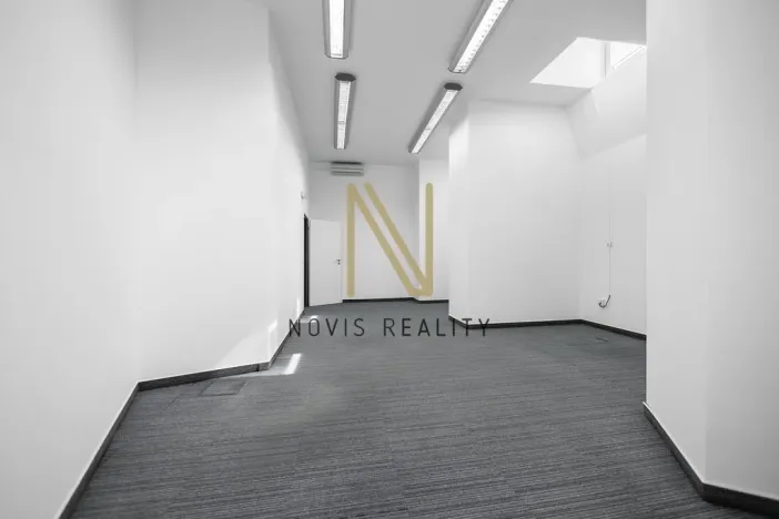 Pronájem kanceláře, Plzeň, Americká, 140 m2