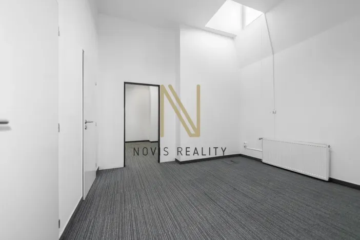 Pronájem kanceláře, Plzeň, Americká, 140 m2