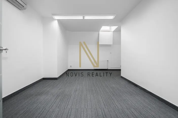 Pronájem kanceláře, Plzeň, Americká, 165 m2