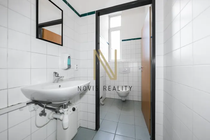 Pronájem kanceláře, Plzeň, Americká, 165 m2