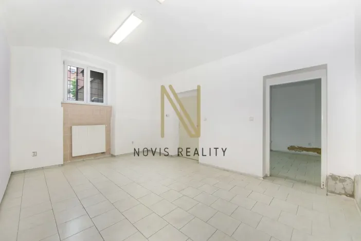 Pronájem kanceláře, Plzeň, Klatovská třída, 37 m2