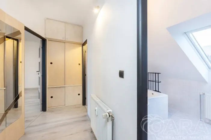 Pronájem bytu 2+1, Sezimovo Ústí, Táboritů, 46 m2