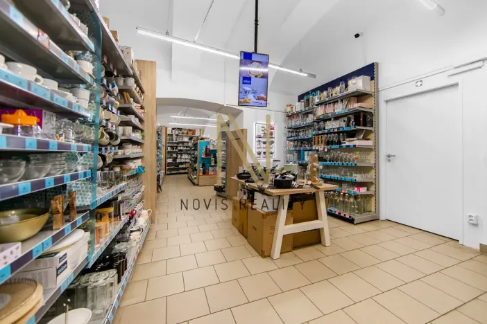 Pronájem obchodního prostoru, Klatovy - Klatovy I, Pražská, 125 m2