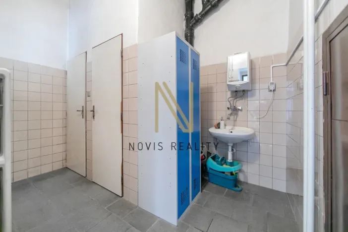 Pronájem obchodního prostoru, Klatovy - Klatovy I, Pražská, 125 m2