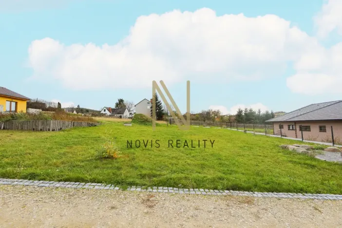 Prodej pozemku pro bydlení, Strunkovice nad Volyňkou, 698 m2