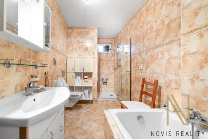 Prodej rodinného domu, Plzeň, Pod Lesem, 250 m2