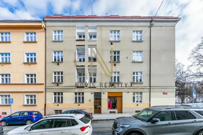 Prodej bytu 1+kk, Praha - Bubeneč, N. A. Někrasova, 33 m2