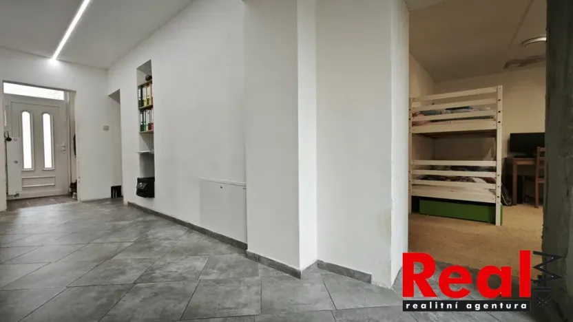 Pronájem bytu 3+1, Krumvíř, 75 m2