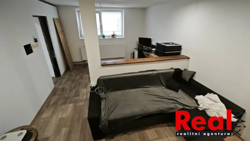 Pronájem bytu 3+1, Krumvíř, 75 m2