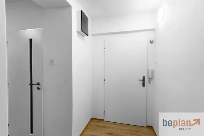 Pronájem bytu 3+1, Praha - Vršovice, Žitomírská, 78 m2