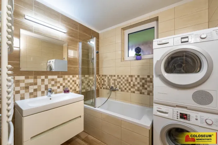 Prodej rodinného domu, Hrušovany nad Jevišovkou, 142 m2