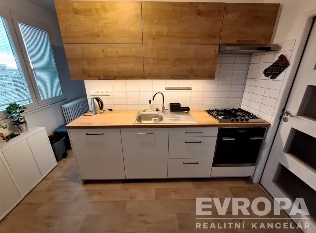 Pronájem bytu 3+kk, Pardubice, Jiřího Tomana, 61 m2