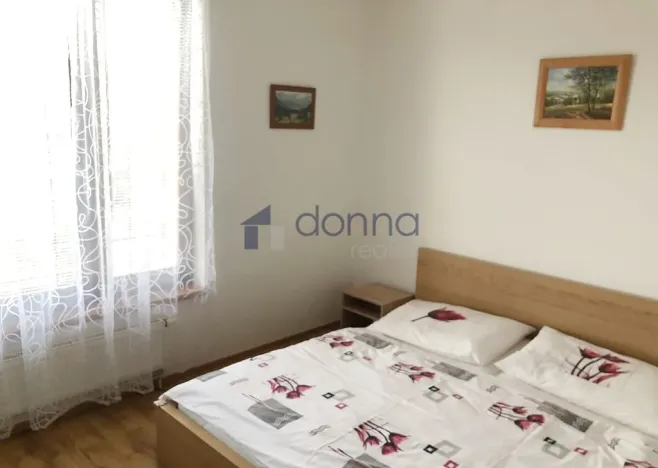 Pronájem bytu 2+kk, Praha, Nepelova, 54 m2