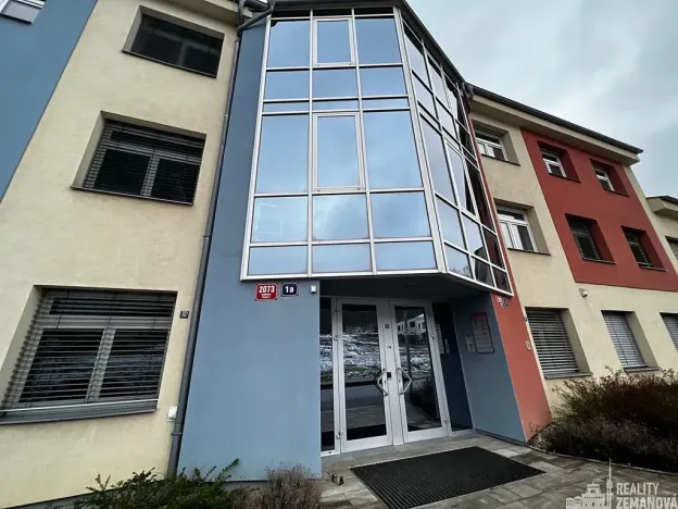 Pronájem kanceláře, Praha - Modřany, Do koutů, 41 m2