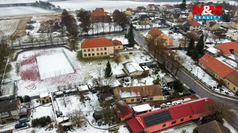 Prodej pozemku pro bydlení, Suchomasty, 1221 m2