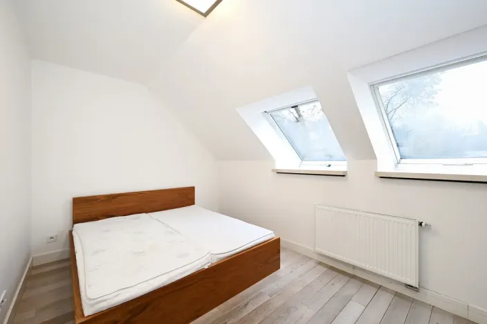 Pronájem bytu 5+kk, Praha - Hrdlořezy, Mezilehlá, 141 m2