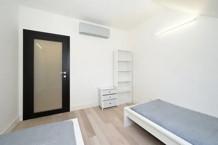 Pronájem bytu 5+kk, Praha - Hrdlořezy, Mezilehlá, 141 m2