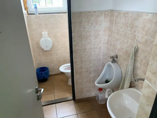 Pronájem výrobních prostor, Ústí nad Labem, U Tonasa, 1248 m2