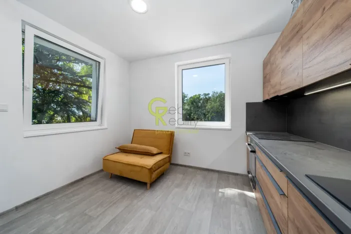 Prodej bytu 3+kk, Skorkov - Otradovice, 55 m2