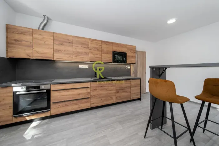 Prodej bytu 3+kk, Skorkov - Otradovice, 55 m2