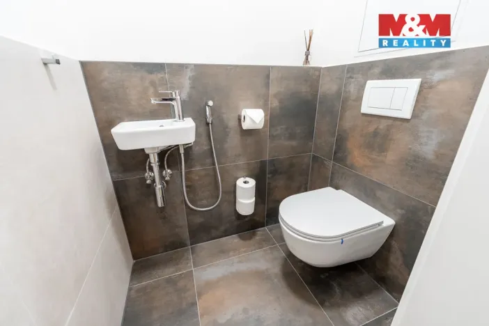 Prodej bytu 3+kk, Třebíč - Borovina, Okružní, 102 m2