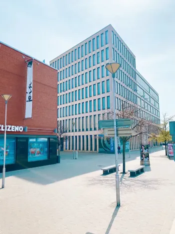 Pronájem kanceláře, Brno, Úzká, 300 m2