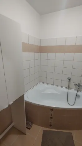 Pronájem bytu 2+1, Rosice, Pod Zahrádkami, 66 m2