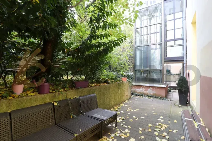 Prodej kanceláře, Praha - Smíchov, Ostrovského, 120 m2