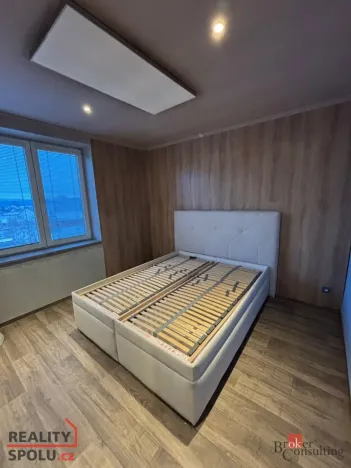 Pronájem bytu 3+1, Trstěnice, 77 m2