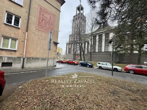 Prodej bytu 2+1, Opava, náměstí Svaté Hedviky, 57 m2