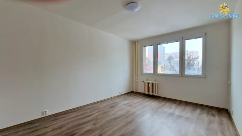 Pronájem bytu 1+kk, Praha - Záběhlice, Narcisová, 25 m2