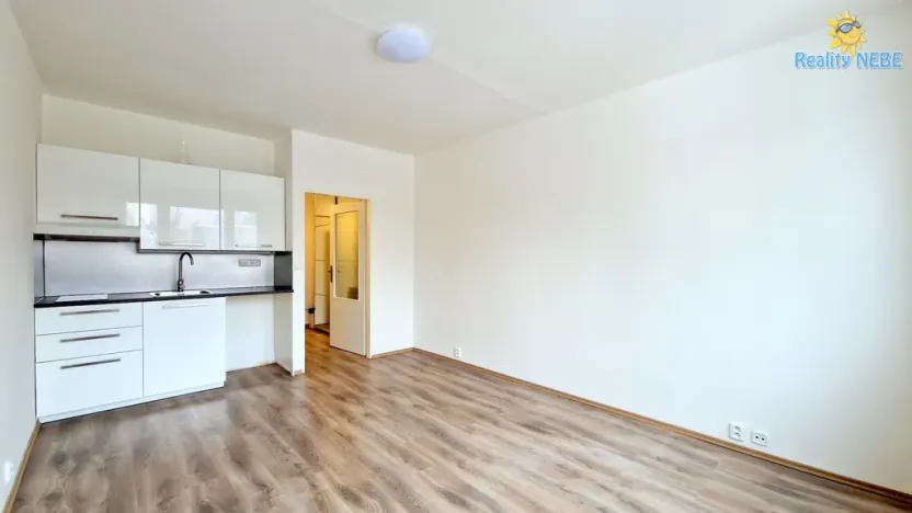 Pronájem bytu 1+kk, Praha - Záběhlice, Narcisová, 25 m2