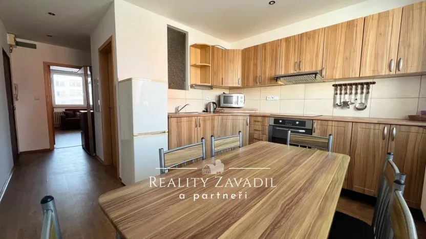 Pronájem bytu 1+1, Zlín, Dlouhá, 36 m2