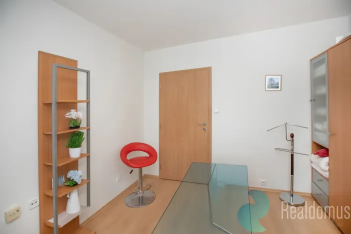 Prodej bytu 3+1, Praha, Brandlova, 67 m2