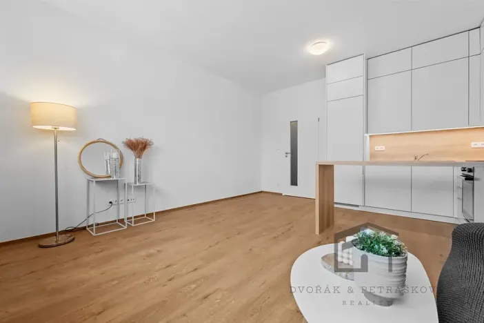 Pronájem bytu 2+kk, Praha - Břevnov, Nad Kajetánkou, 45 m2
