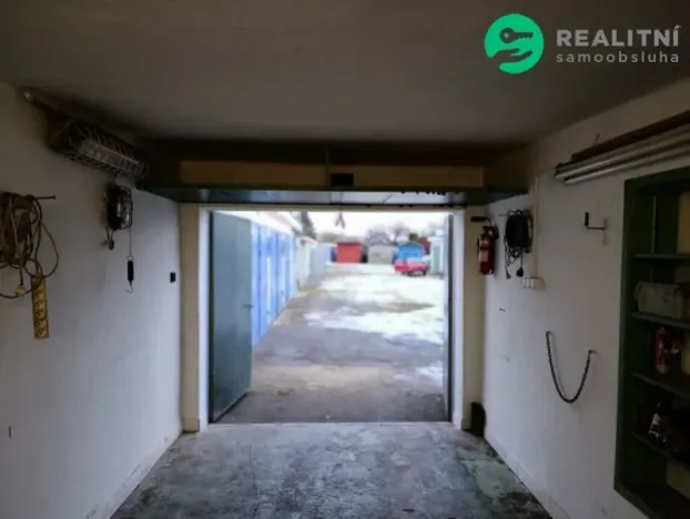 Prodej garáže, Krnov, Hlubčická, 18 m2