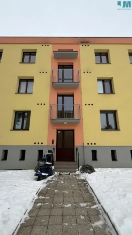 Prodej bytu 2+1, Okříšky, J. A. Komenského, 65 m2